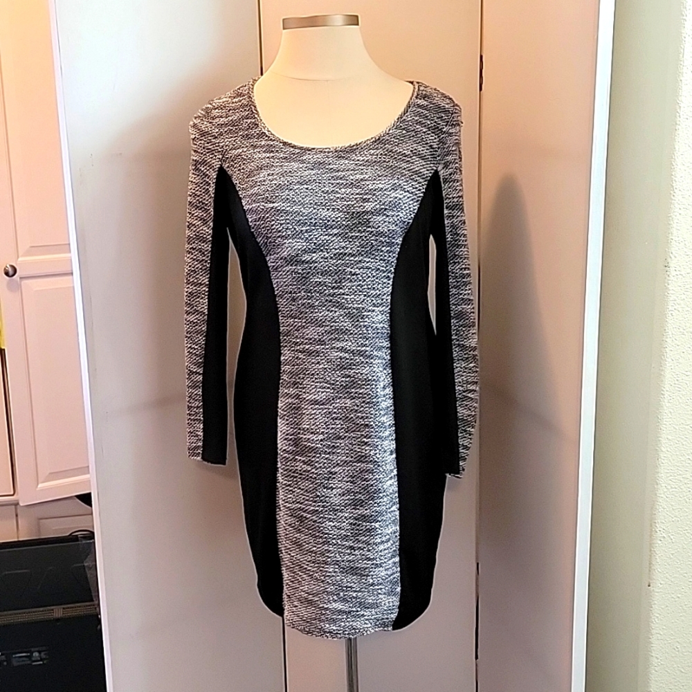 Cute Long Sleeve Dress Stretch Tweed with Black Side Panels Size 14W